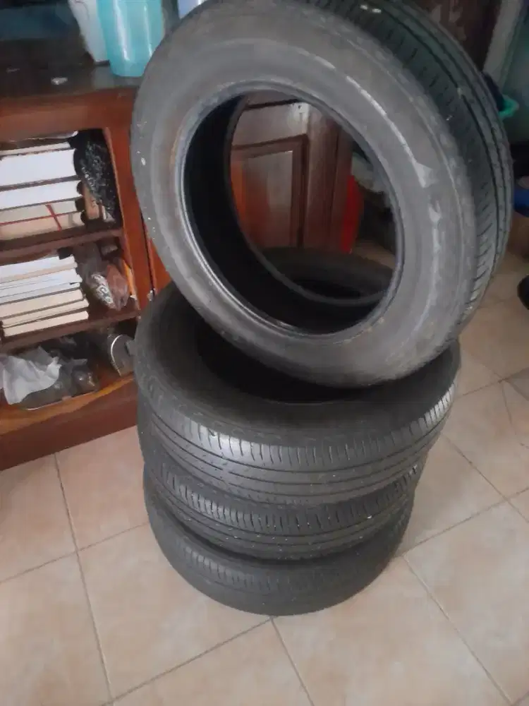 Di Jual Ban copotan sigra