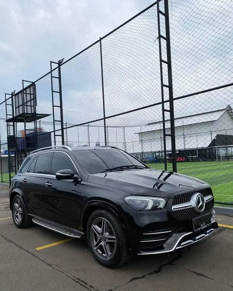 [ Nik 2021 ] Mercedes Benz GLE450 / GLE 450 AMG 2021 Black Panoramic