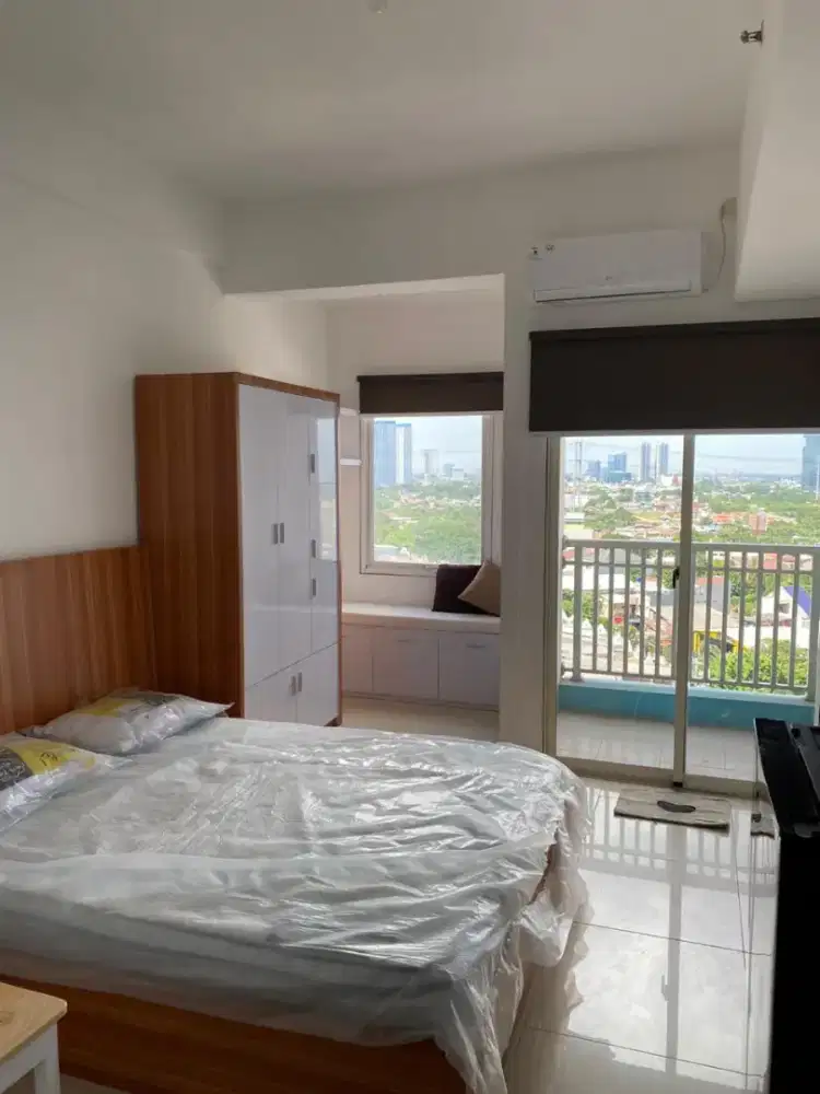 Disewakan Apartemen Studio Nyaman di The Nest Puri