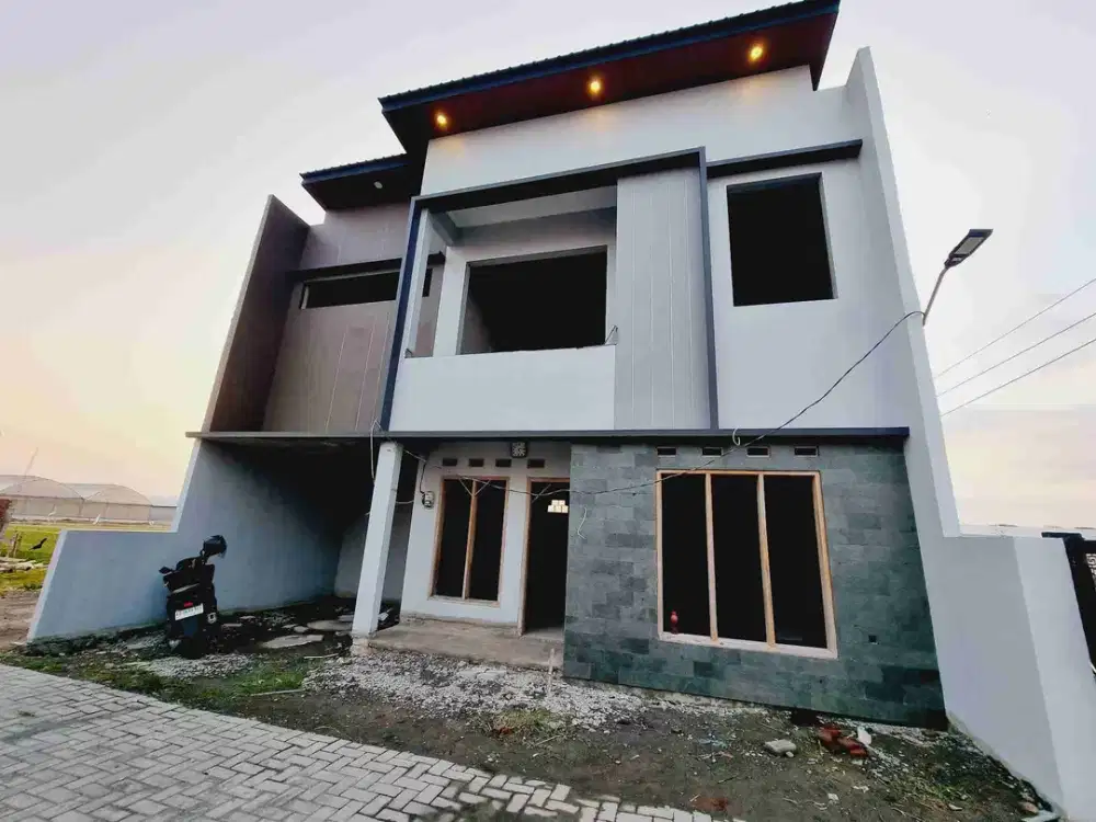 Rumah Cantik 2 Lt Design Modern Cluster Tohudan Colomadu