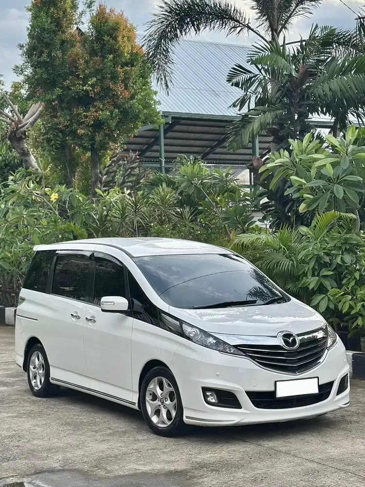 {Harga Cash} Mazda Biante Skyactiv 2.0 A/T 2016