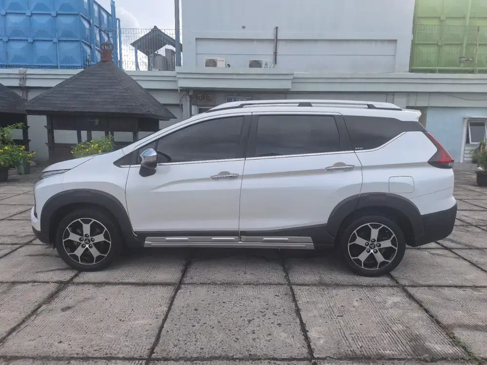 (TDP 15 JUTA) MITSUBISHI XPANDER CROSS 2021 AT PUTIH