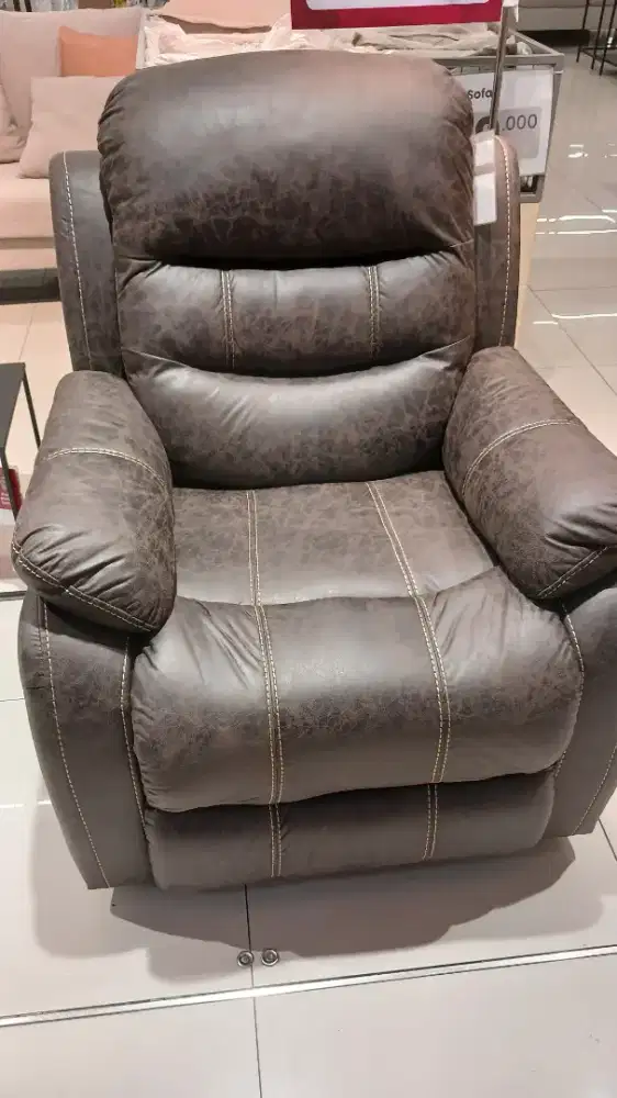 Sofa selma lalita