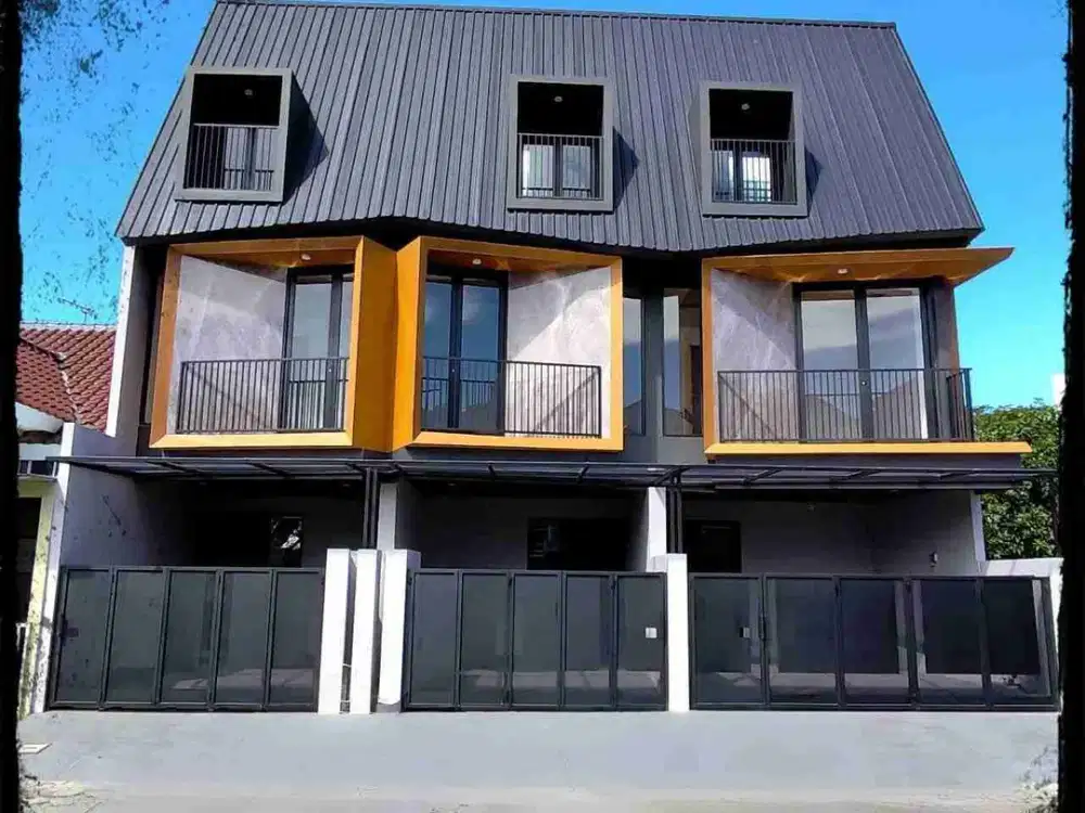 Jual Rumah Baru 3 lantai Purimas FREE ALL BIAYA