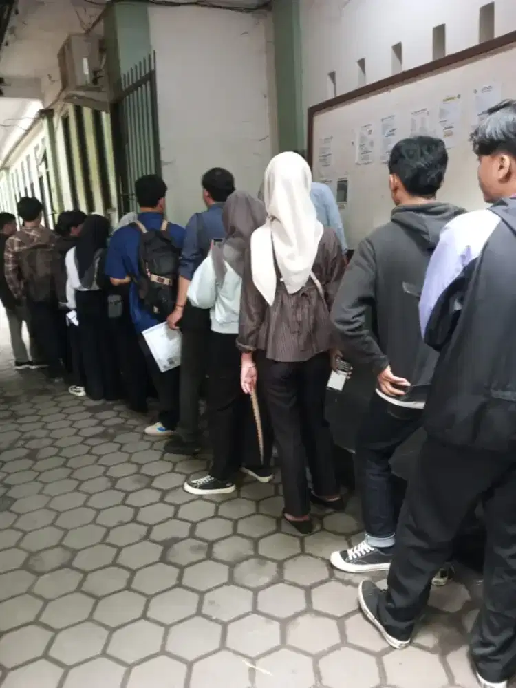 Cari kerja untuk fresh graduate