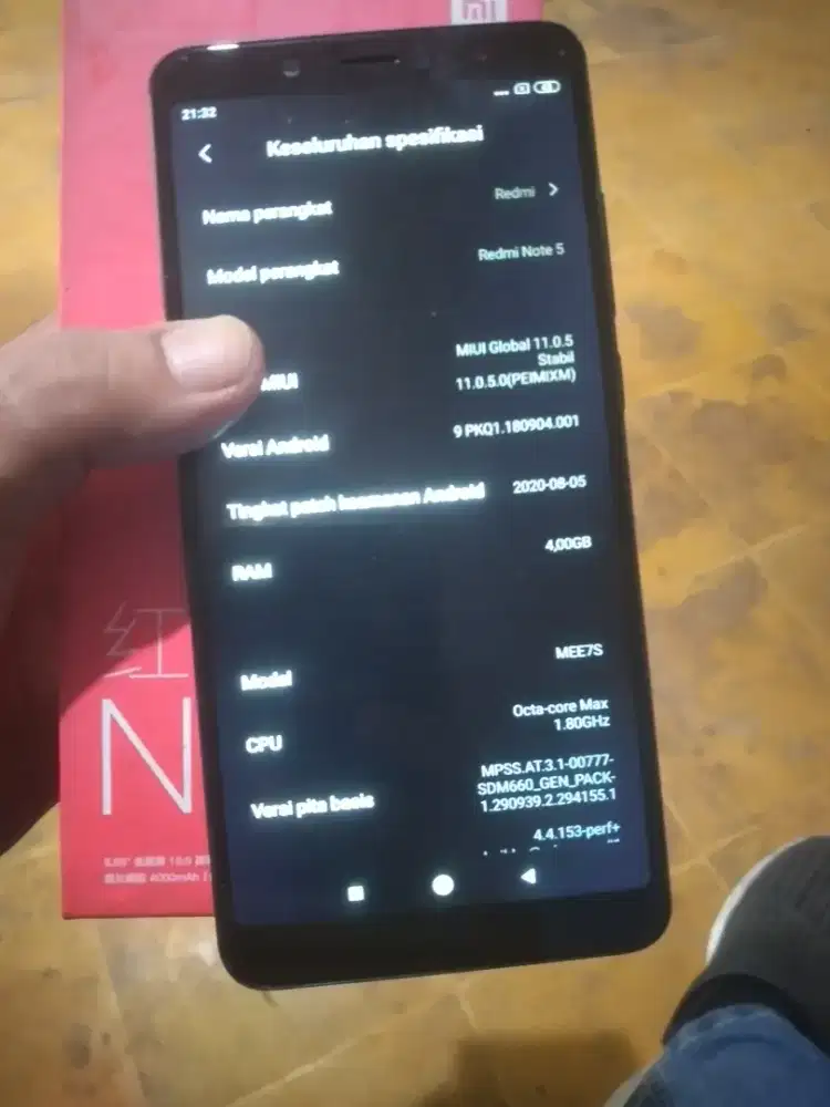 Xiomi redmi not 5, 4/64. No minus