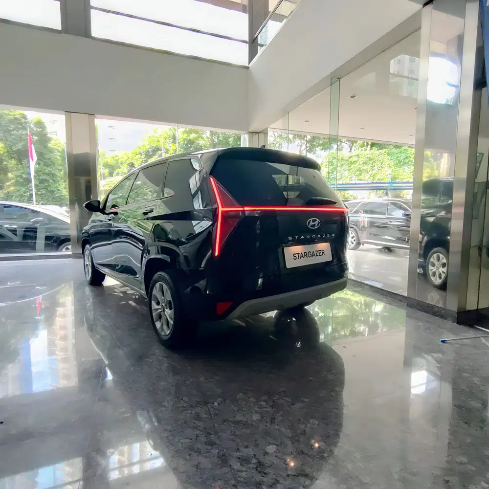 Hyundai Stargazer 2025 Bensin