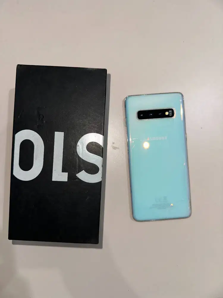 Dijual Samsung Galaxy S10 – White (8/128GB)