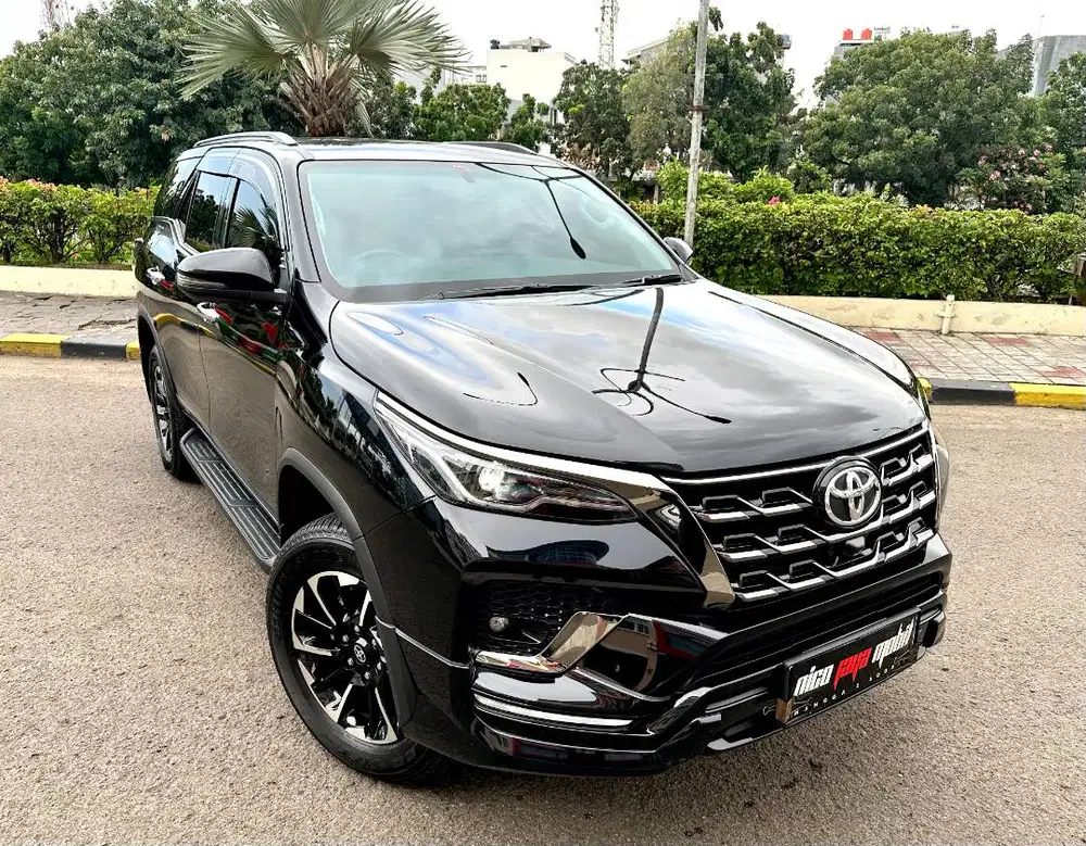 [KM 3 RIBU] Toyota Fortuner VRZ GR Tetradrive 2.8 AWD 4x4 2022 LIKENEW