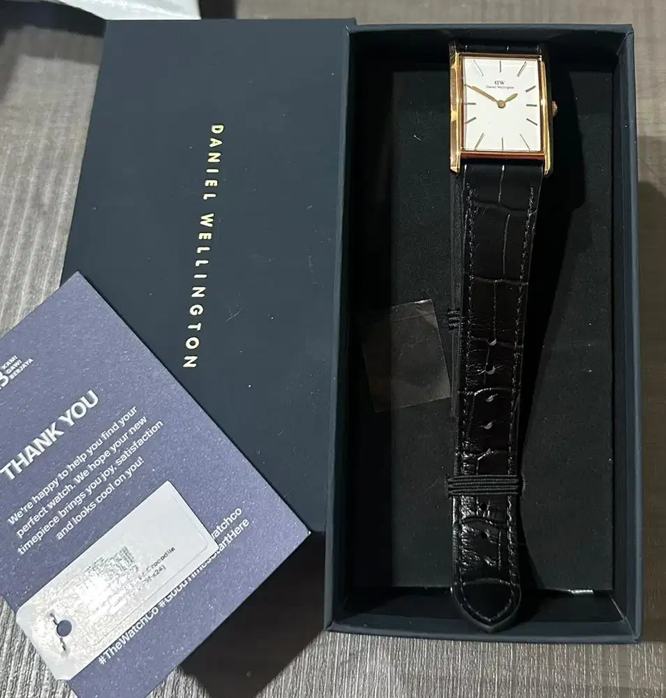 Daniel Wellington Bound White Black Crocodile Rose Gold (35x24)