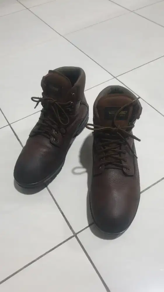 Sepatu Boots Wolverine