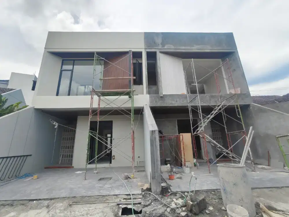 Rumah Baru Klampis Semolo Surabaya