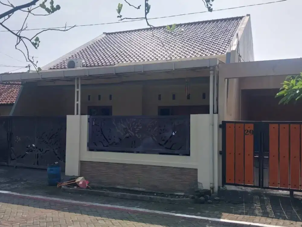 Rumah Bagus 156m2 Siap Huni Nyaman Kota Semarang