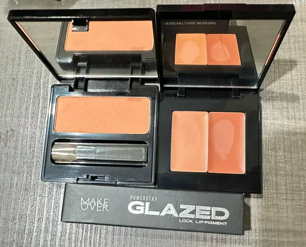 Make Over Blush On Cream, Blush On Powder & Lipstick (021 Extra)