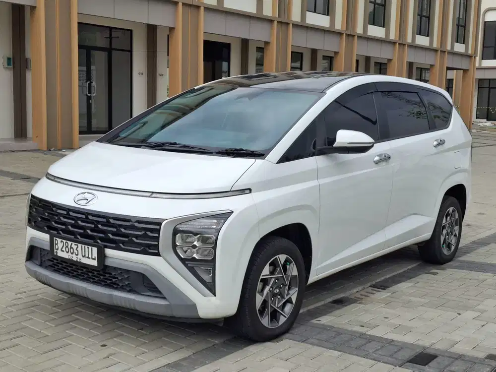 Hyundai Stargazer Prime 2022 KM 52 rb putih