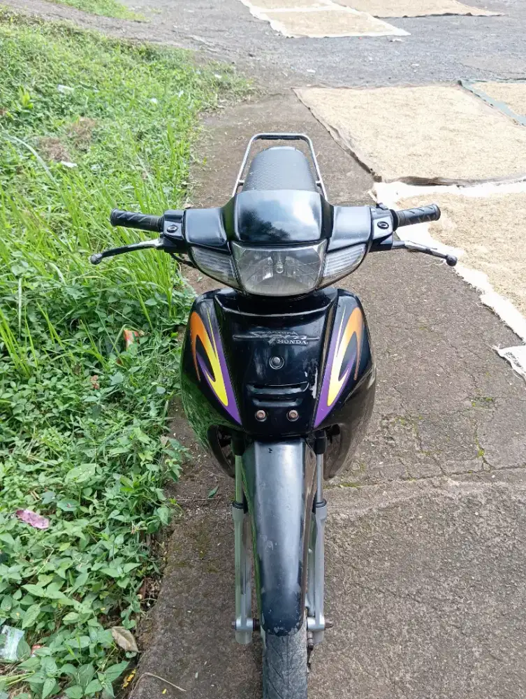 Di jual Supra v 2001 kupling asli bawaan pabrik