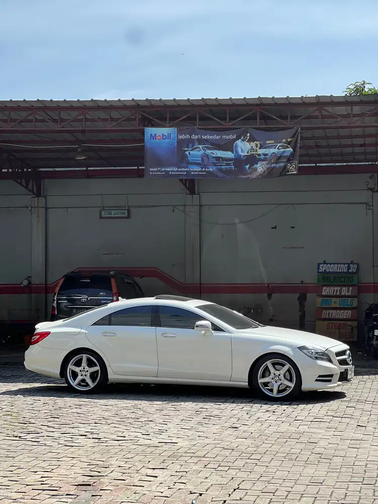 Mercedes-Benz CLS350 2012 Bensin