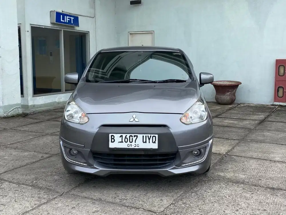 Mitsubishi Mirage Sporty GLS At 2015
