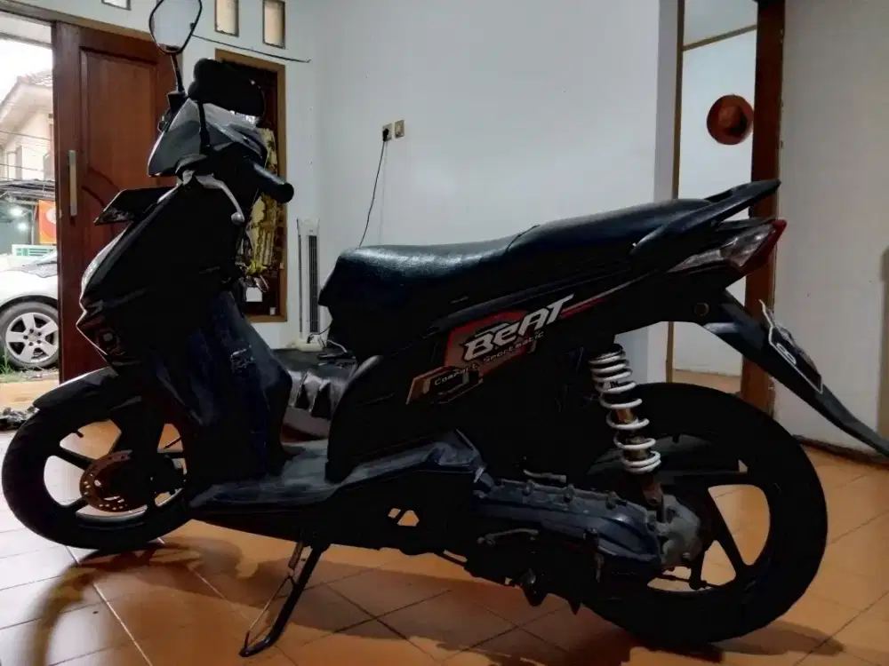 HONDA BEAT Thn 2008 Tgn 1 dr baru,atas nama sendiri,full orsKarburator