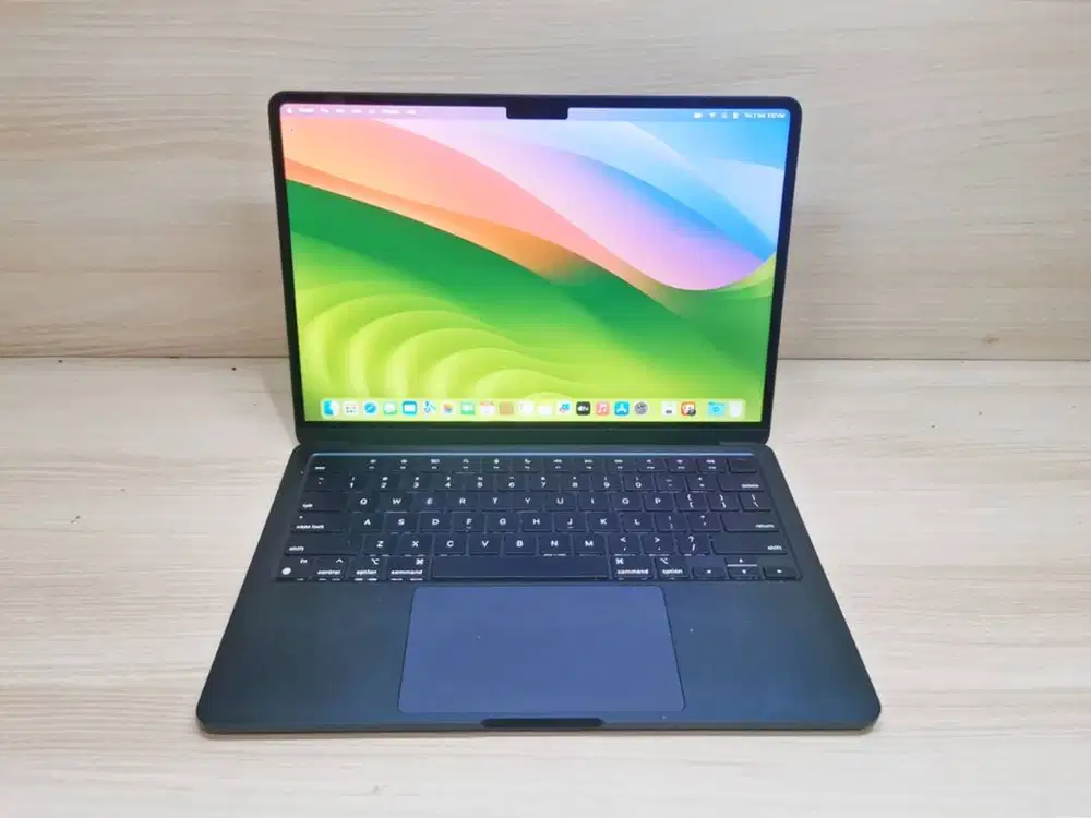 Macbook Air M2 2022 13inch 8GB 256GB Midnight