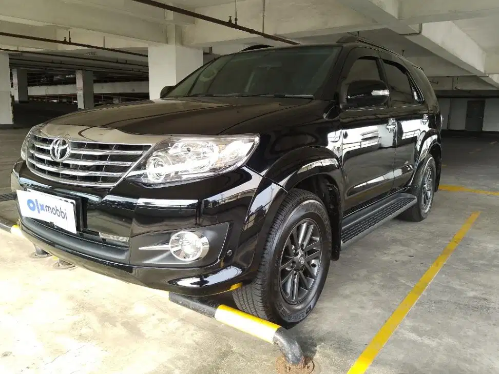 DP 5% Toyota Fortuner 2.7 G Luxury Bensin-AT 2015 SFSS
