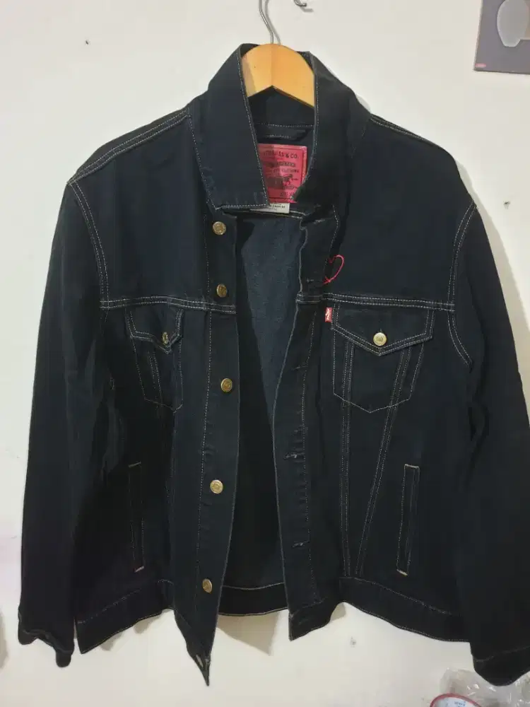 LEVI'S MEN'S VINTAGE ORIGINAL