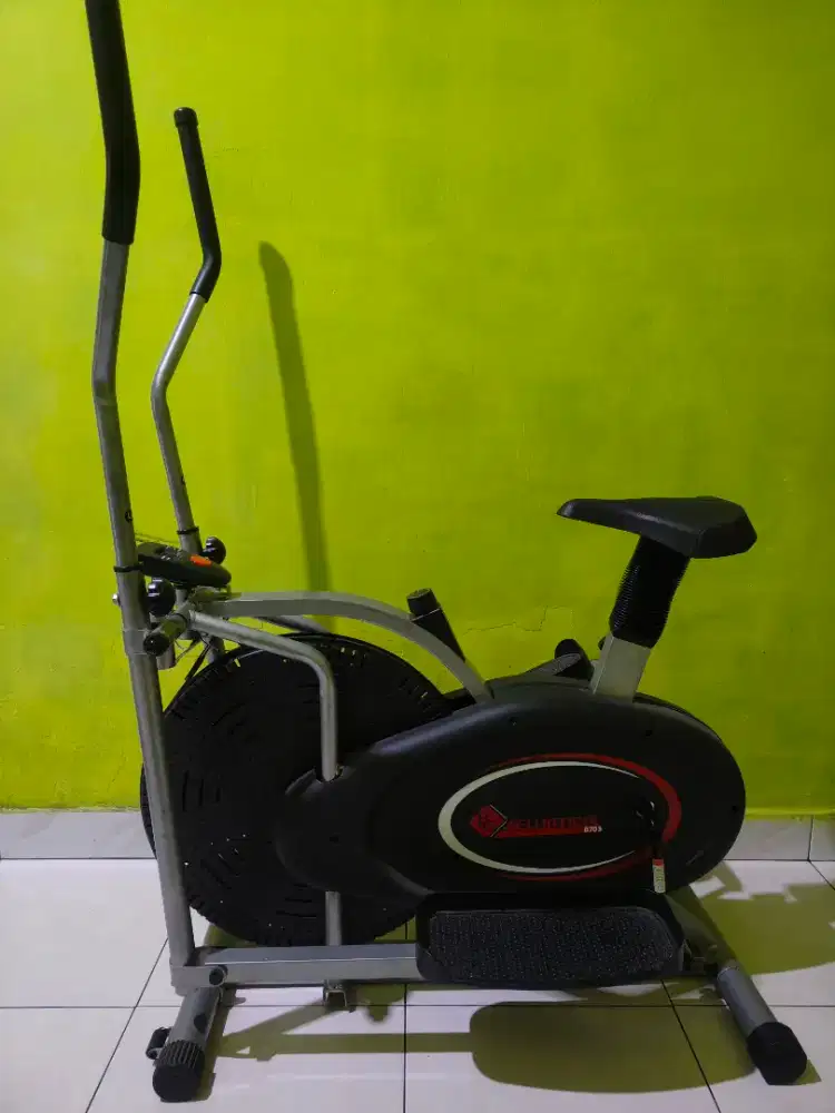 Alat fitness merk BG Sport