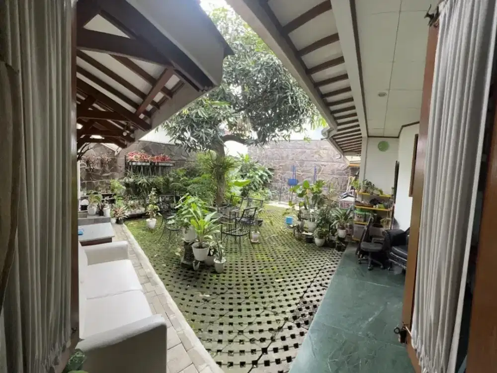 DIJUAL CEPAT RUMAH DI PASTEUR BANDUNG KAMPUS MARANATHA DI BAWAH NJOP