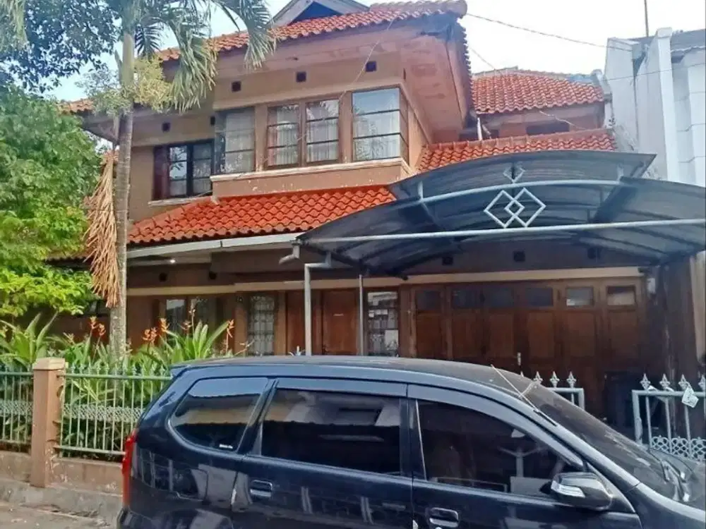 Rumah 2 Lantai Di Turangga Buah batu Bandung Siap Huni