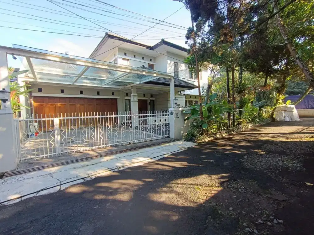 Dijual Cepat Rumah Di Komplek Dago Dekat itb Dipati Ukur Bandung