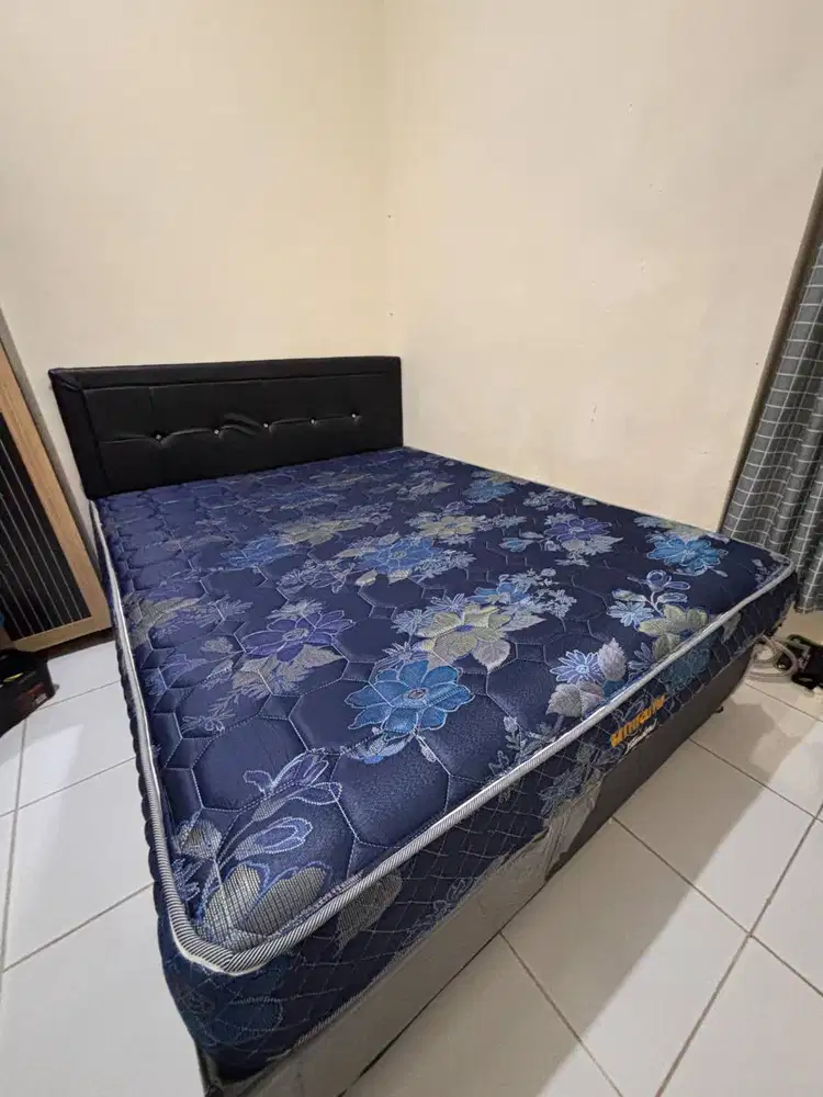 Kasur Springbed & Dipan