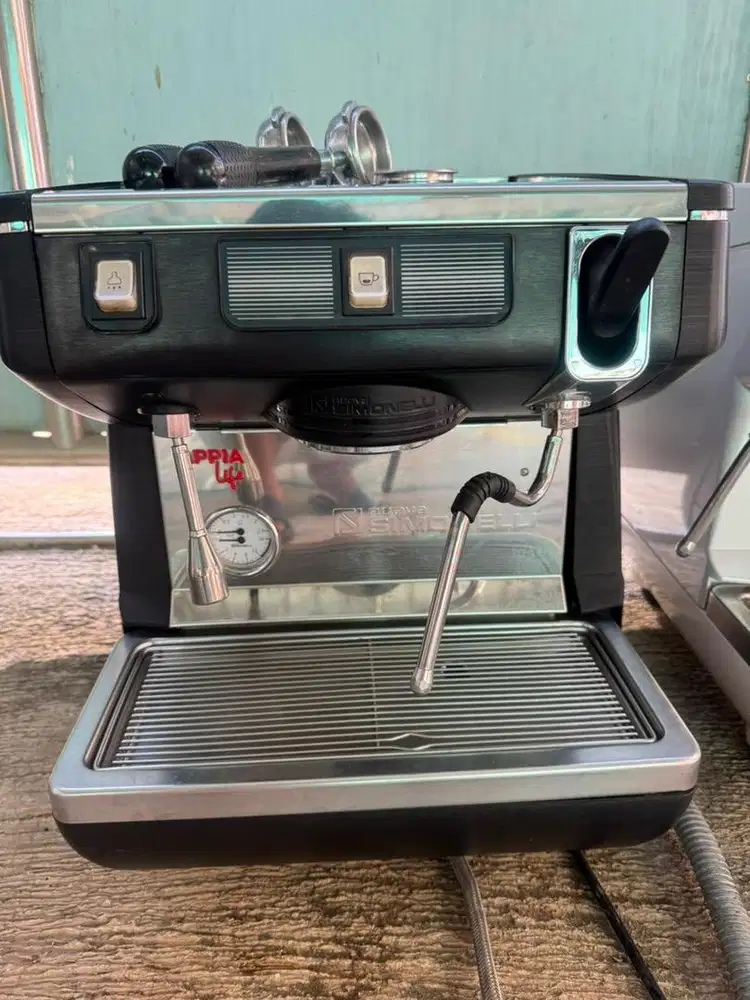 Jual cpat mesin Simonelli appia life 1G kondisi normal ex rmahan