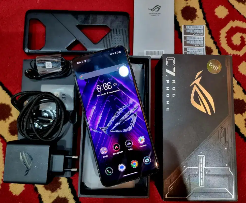 Asus ROG 7 8/256