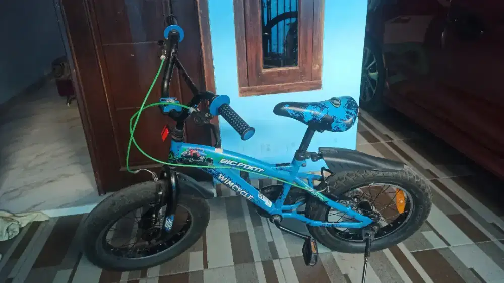 Sepeda Wimcycle BigFoot ukuran 16