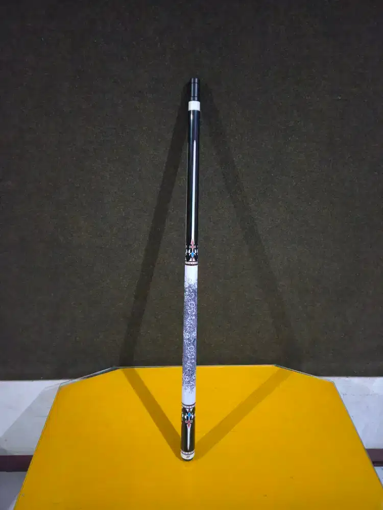 Stick billiard carbon jflowers JF10-13WF cue