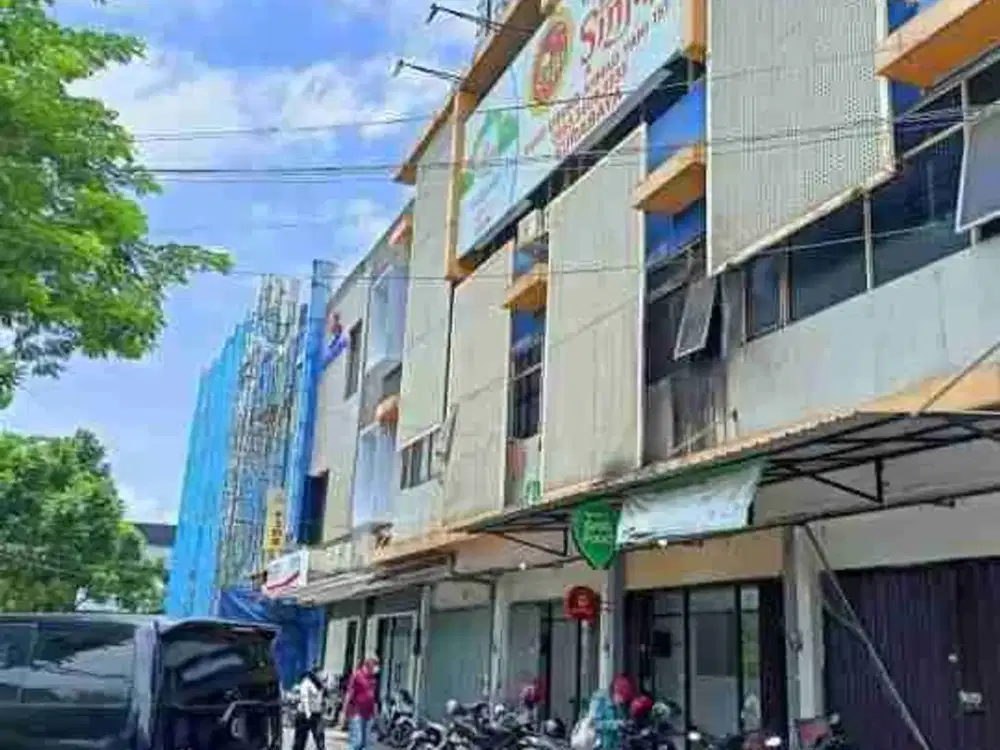 Disewakan Ruko Icon 21 merr Jl. Ir. Soekarno Hadap Jalan Raya Strategis Bagus