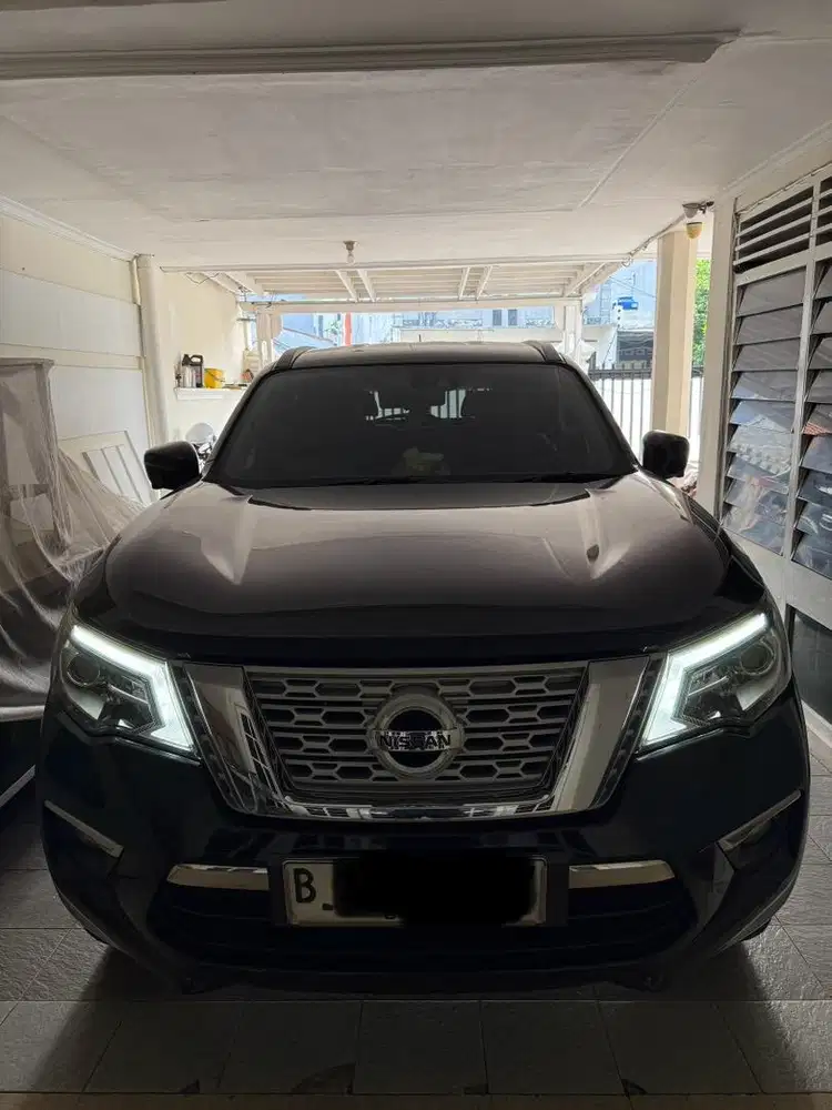 Nissan Terra VL 2.5 4x2 2019 Hitam Black AT Matic Diesel