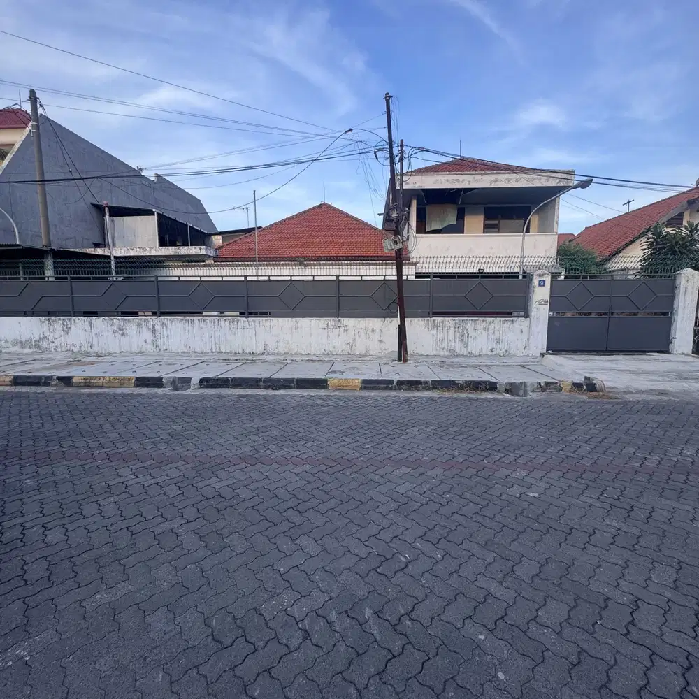 Tokala dekat jl Arjuna Pusat Kota Surabaya