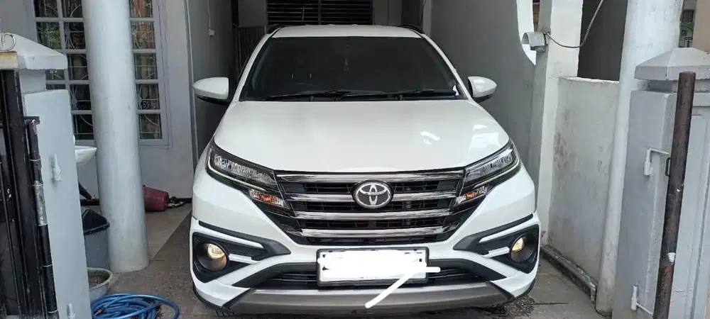 TOYOTA RUSH GR 2024