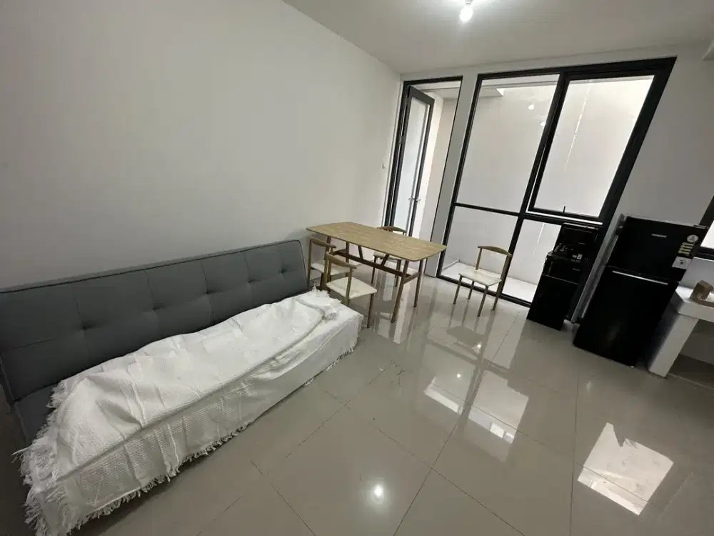 Sewa Kontrakan Rumah di Royal Residence Harga Murah Dekat Citraland Surabaya Barat Harian Bulanan Tahunan Perumahan Apartemen Kost Per 2025 Dibawah