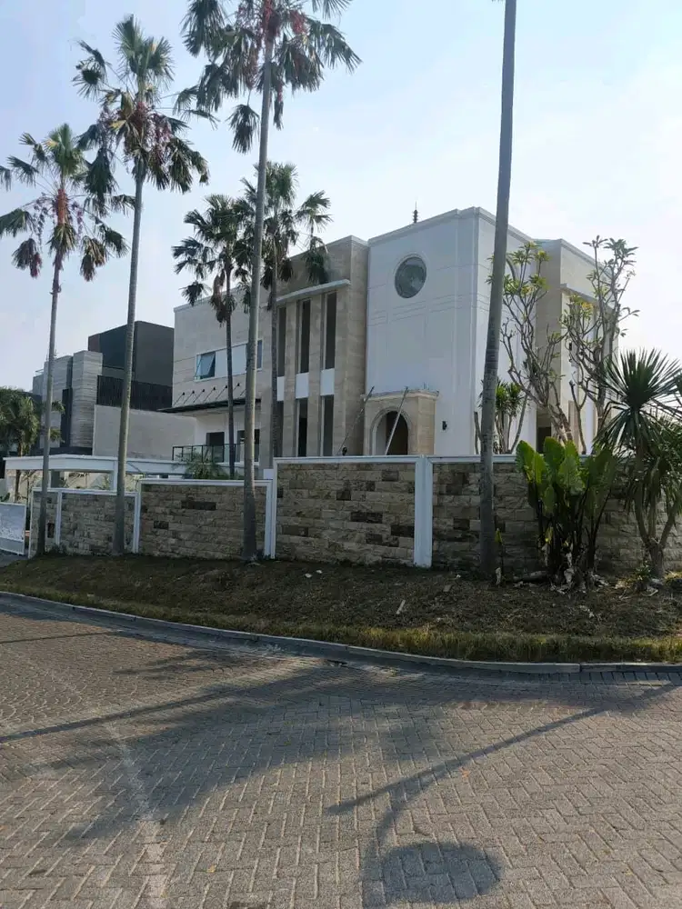 RUMAH CITRALAND PUNCAK GOLF FURNISH, MODERN MINIMALIS