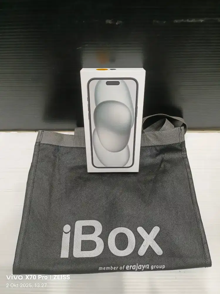 iphone 15 plus 128gb new segel fresh Garansi Resmi iBox 1 tahun