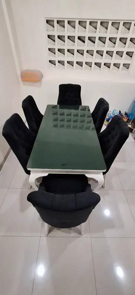 Sofa meja makan