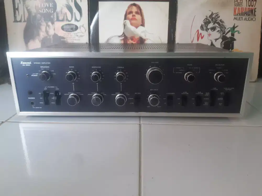 Amplifieer Sansui AU-9500