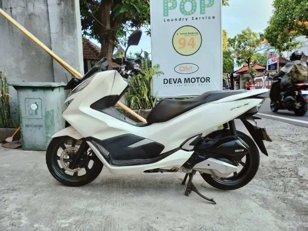 DP 500 PCX 2018 putih Deva motor