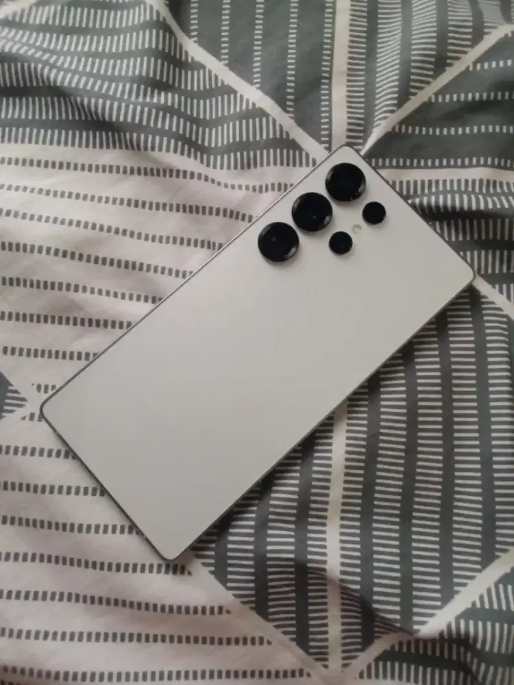 Samsung S25 Ultra White 1TB - Baca Deskripsi