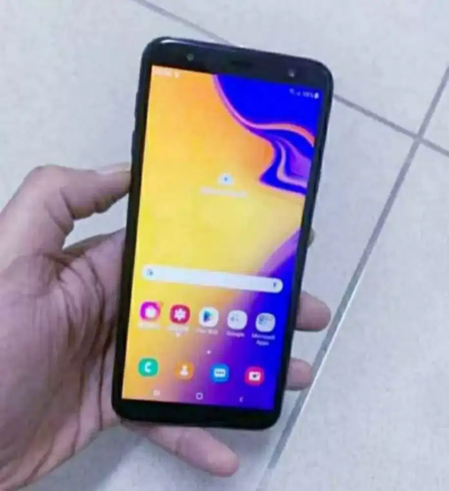 Samsung Galaxy J4+ plus Duos,Dua Kartu,Android 4G,Mulus dan Lengkap