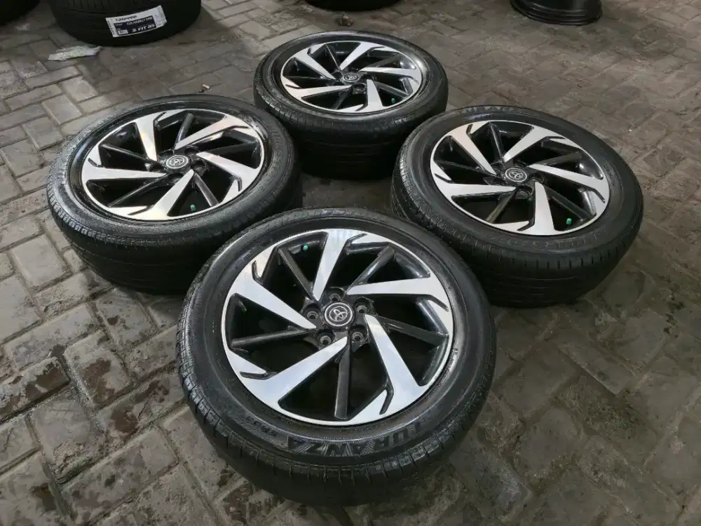 Velg Ban 90% Rush R17 Terios Innova Reborn Zenix Camry Hilux Nav1 Voxy