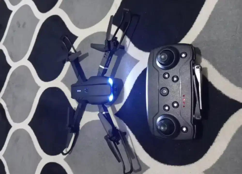 E99 DRONE POLDABLE