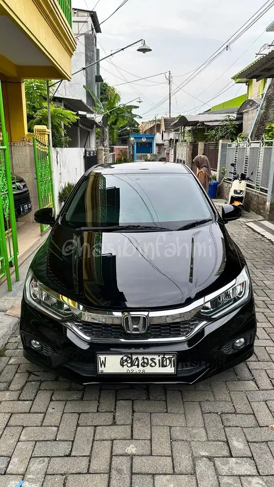 Dijual Mobil Honda City 2018 Warna Hitam Matic Bensin